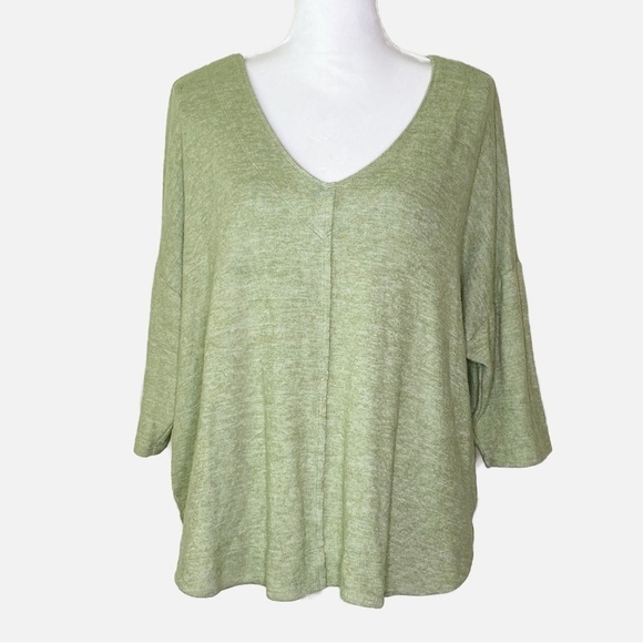 Anthropologie Saturday Sunday Brushed Fleece
Oversized V-Neck Pullover Top - Picture 1 of 6